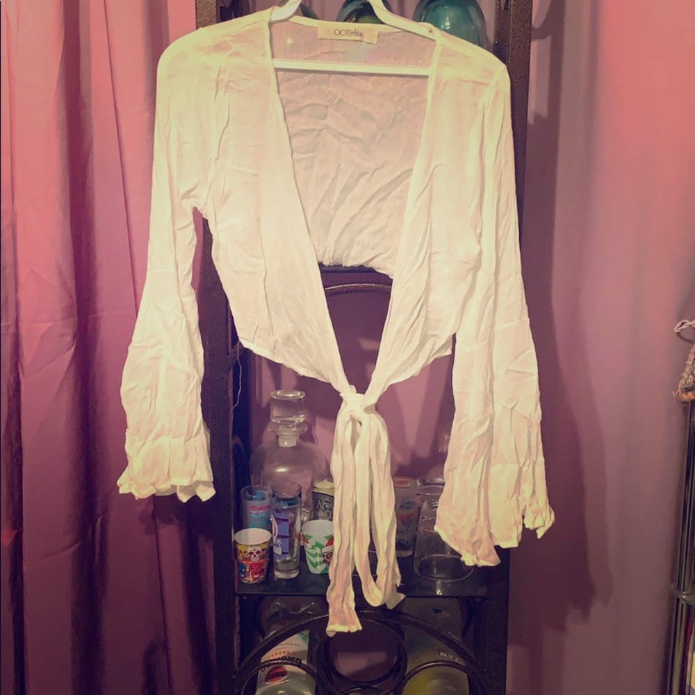 White crop top